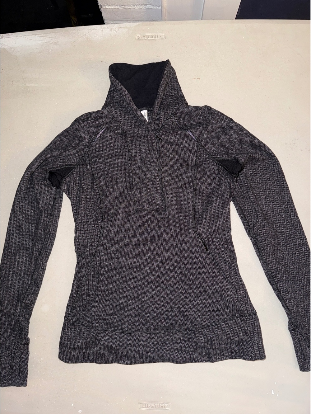 Lululemon quarter zip black and gray jacket shirt size 6